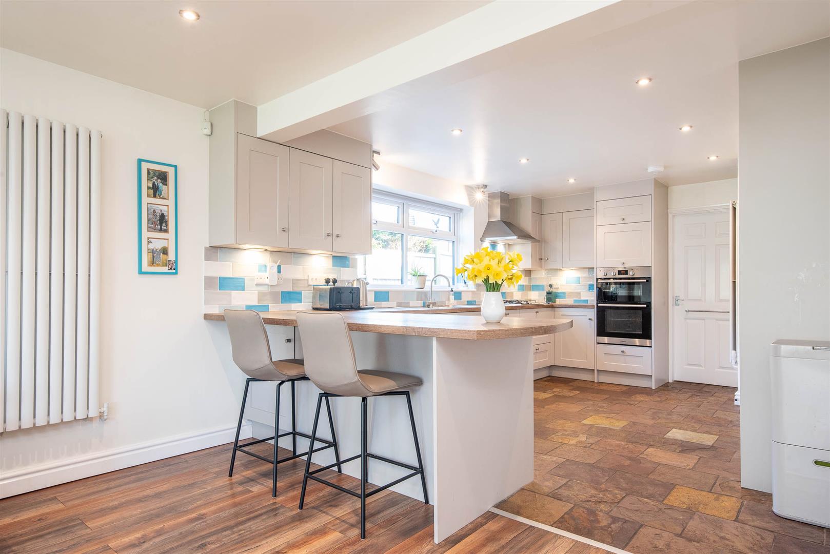 6 bed property in Evergreen Avenue, Leyland